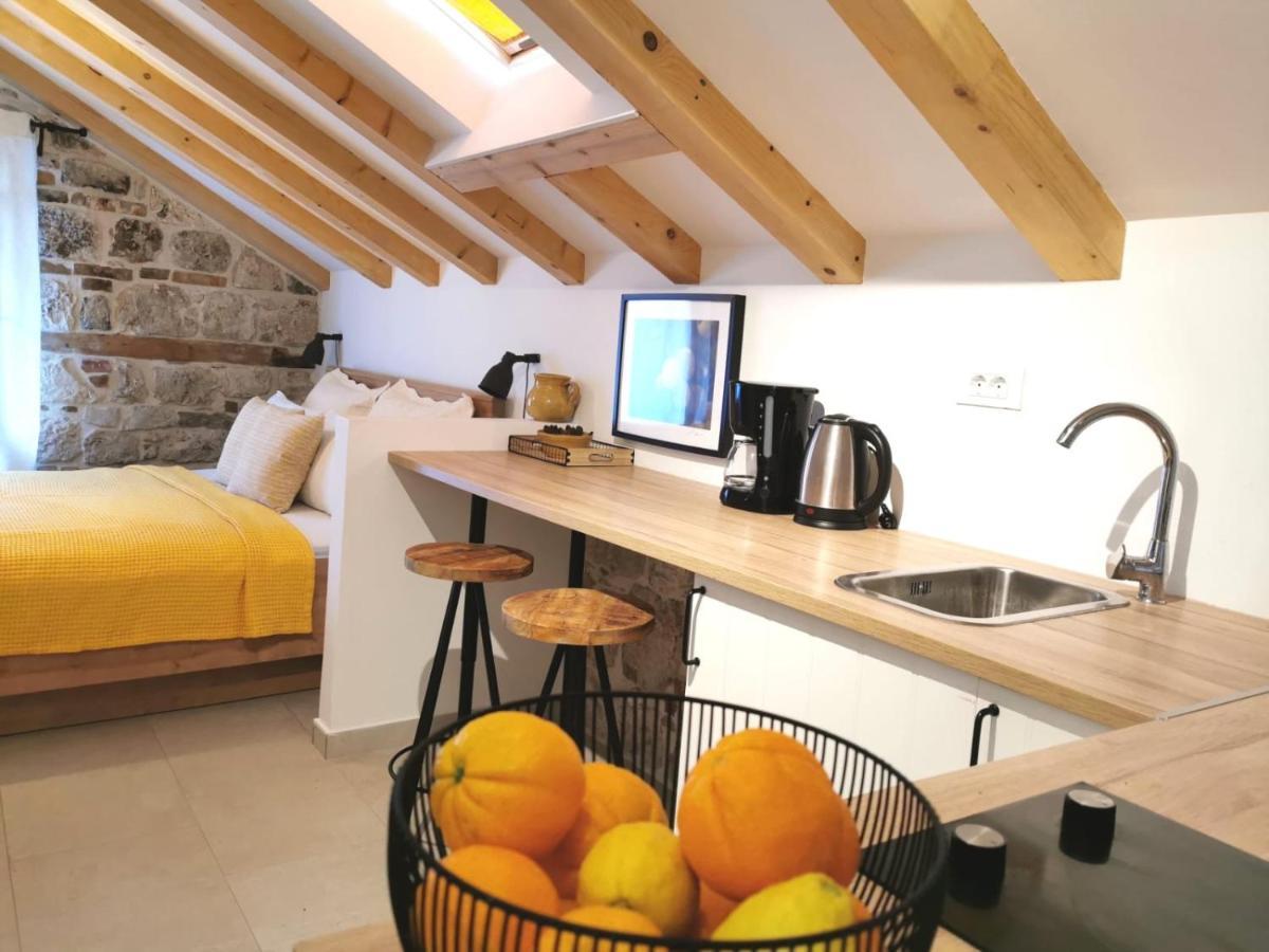 House Bava Hotel Vis Ngoại thất bức ảnh